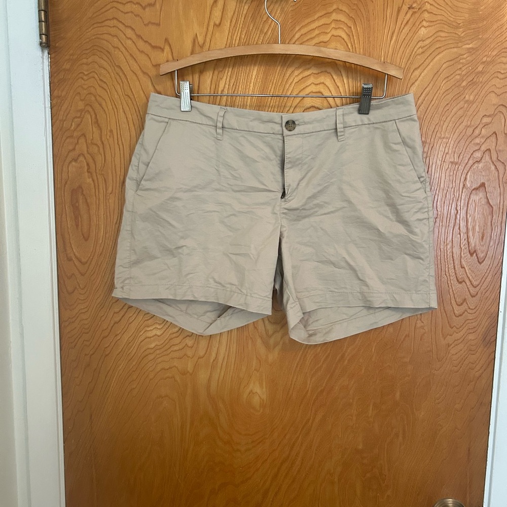 Old Navy Women's Khaki Shorts, Size 12